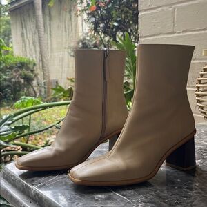 ALOHAS West Cape Vintage Stone  Square-Toe Mid-Calf Block Heel Ankle Boots